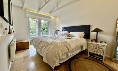 Casa en venta de 2D 2B Luis Pasteur en Vitacura