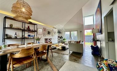 Casa en venta de 2D 2B Luis Pasteur en Vitacura