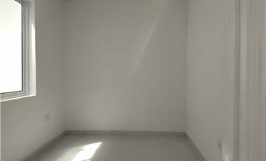 VENTA DE CASA MEDIANERA REMODELADA EN EL CENTRO DE PEREIRA