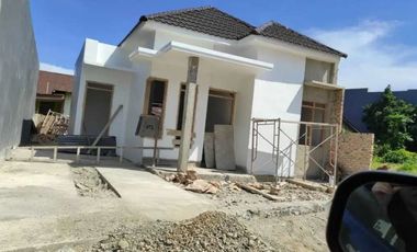 Dijual Rumah Baru di Jl. Gunung Ledang Kota Padang