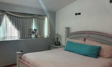 Venta de casa amplia  con  jardin  recamara en planta baja con baño