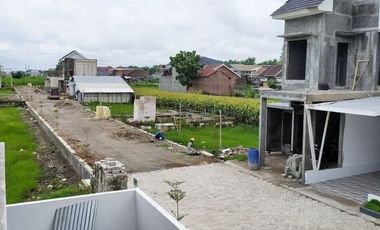 Rumah Mewah Modern Cicilan Flat Mojosari Garansi Bangunan 10 th