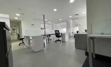 oficina en arriendo en chico norte. Cod A10137
