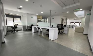 oficina en arriendo en chico norte. Cod A10137