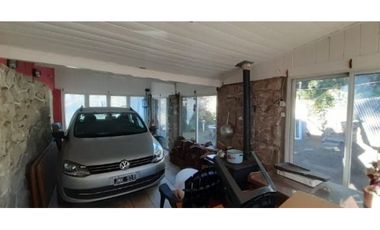 VENTA / Chalet con gas natural  /  Sierra de los Padres /Toma permuta