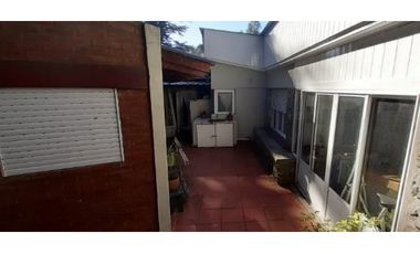 VENTA / Chalet con gas natural  /  Sierra de los Padres /Toma permuta