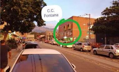 Venta de local, oficina o consultorio en El Chagualo, Medellín