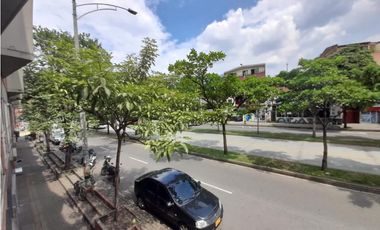 Venta de local, oficina o consultorio en El Chagualo, Medellín