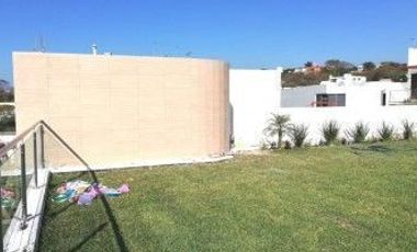 CASA EN FRACCIONAMIENTO EN BURGOS, TEMIXCO, MORELOS.