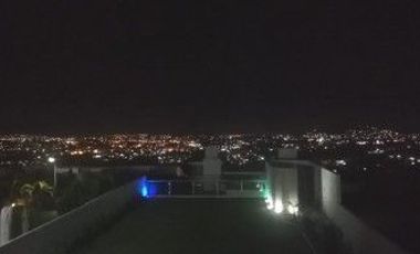 CASA EN FRACCIONAMIENTO EN BURGOS, TEMIXCO, MORELOS.