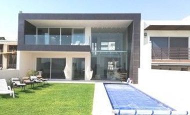 CASA EN FRACCIONAMIENTO EN BURGOS, TEMIXCO, MORELOS.