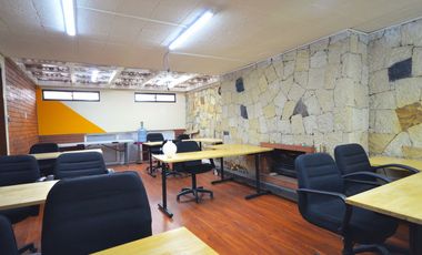 casa en arriendo en la castellana. Cod A479191