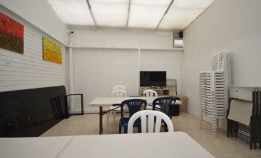 casa en arriendo en la castellana. Cod A479191