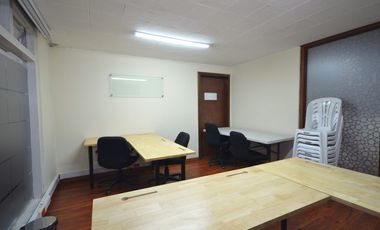 casa en arriendo en la castellana. Cod A479191