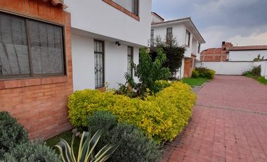 casa en venta en centro. Cod V4675