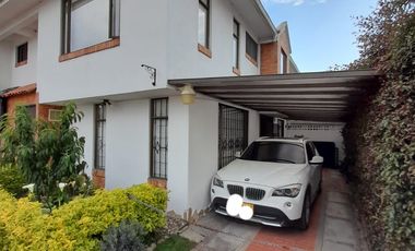casa en venta en centro. Cod V4675