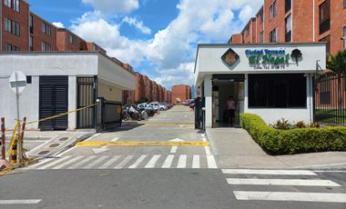 apartamento en arriendo en conjunto residencial el nogal piso 5 sin ascensor. Cod A13979