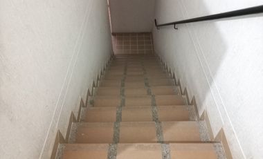 apartamento en arriendo en conjunto residencial el nogal piso 5 sin ascensor. Cod A13979