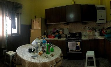 Venta Casa 3 Ambientes En Remedios De Escalada Oportunidad