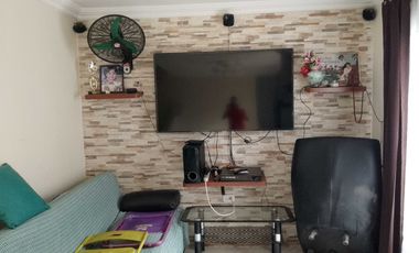 Venta de hermosa casa en conjunto cerrado en Floridablanca con un área de 48 metros y dos niveles. Cod V12581