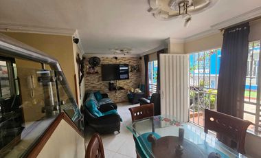 Venta de hermosa casa en conjunto cerrado en Floridablanca con un área de 48 metros y dos niveles. Cod V12581