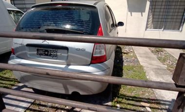 PERMUTA - DEPARTAMENTO DE 2 AMBIENTES AL FRENTE C/ COCHERA - MORON SUR
