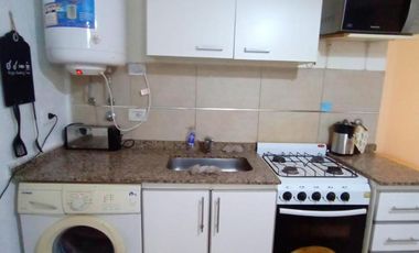 PERMUTA - DEPARTAMENTO DE 2 AMBIENTES AL FRENTE C/ COCHERA - MORON SUR