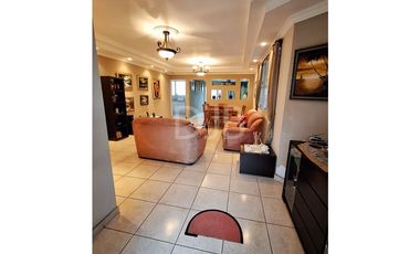 VENTA DE CASA CON PISCINA EN BRISAS DEL GOLF $260,000 #528