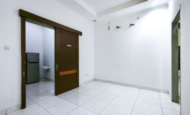 Rumah 3 Lt SHM Siap Huni 10 menit ke Mall Ciputra Cibubur J-39285