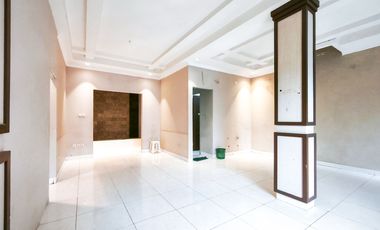 Rumah 3 Lt SHM Siap Huni 10 menit ke Mall Ciputra Cibubur J-39285