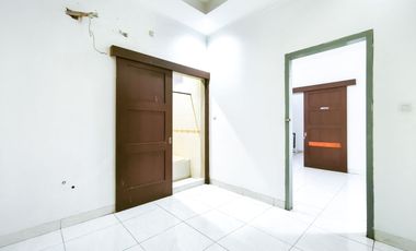 Rumah 3 Lt SHM Siap Huni 10 menit ke Mall Ciputra Cibubur J-39285