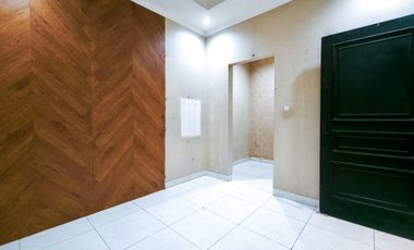Rumah 3 Lt SHM Siap Huni 10 menit ke Mall Ciputra Cibubur J-39285