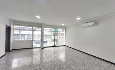 oficina en arriendo en alto prado. Cod A2592