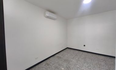 oficina en arriendo en alto prado. Cod A2592