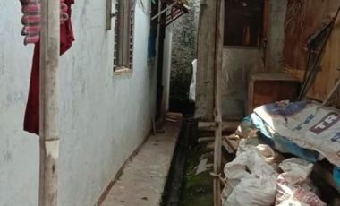 Kontrakan 3 pintu strategis di M Kahfi 1 Jak Sel