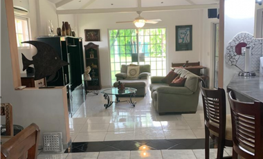 Se vende casa de playa en Coronado