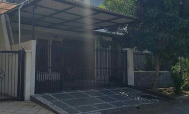 Dijual MURAH Rumah Araya 2 Galaxy Bumi Permai Surabaya Timur