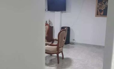 SE VENDE EXCELENTE CASA EN LOS ALCÁZARES CON RENTA, MANIZALES