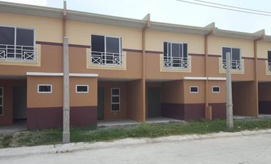 2 Bedroom Townhouse in Santa. Maria Bulacan