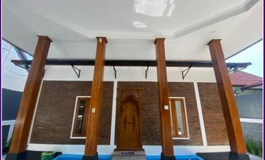 PERDANA VILLA MENAWAN DI KAWASAN PRAMBANAN