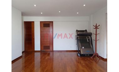Se Alquila Departamento De 3 Habitaciones + Estudio En Velasco Astete Con Caminos Del Inca