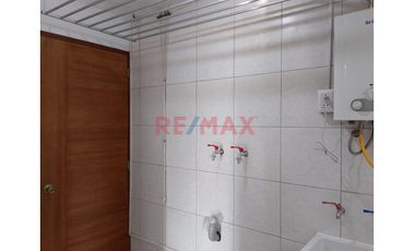 Se Alquila Departamento De 3 Habitaciones + Estudio En Velasco Astete Con Caminos Del Inca