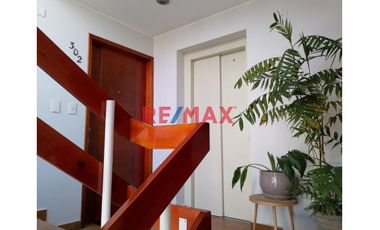 Se Alquila Departamento De 3 Habitaciones + Estudio En Velasco Astete Con Caminos Del Inca