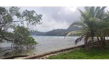 Terreno En Venta Frente Al Mar En Puerto Lindo