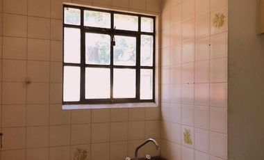 Retasada - Casa de 5 Ambientes - Vivienda o Uso Comercial - San Martín Centro
