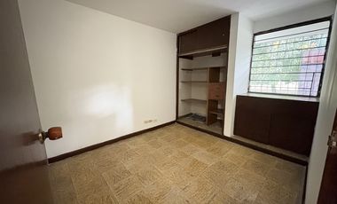 casa en arriendo en prados del norte. Cod A3593