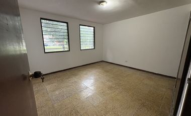 casa en arriendo en prados del norte. Cod A3593