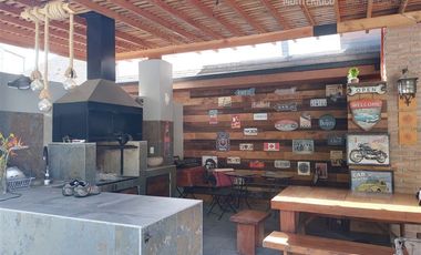 Casa en venta de 267 m2 + Terreno de 1.956 m2 en Rancagua