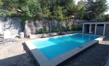 Casa en venta de 267 m2 + Terreno de 1.956 m2 en Rancagua