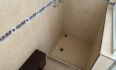 casa en arriendo en granada. Cod A108214